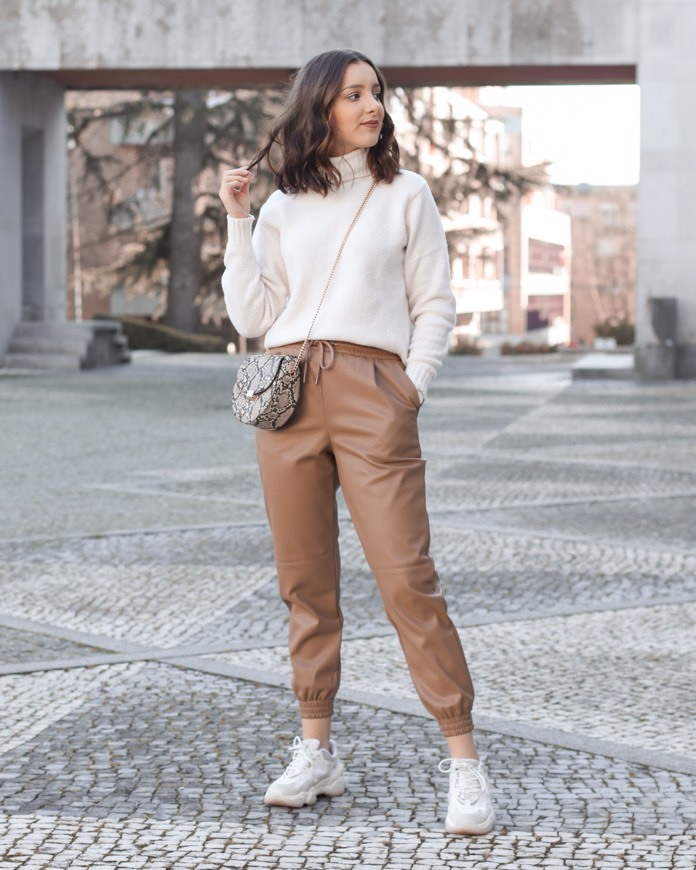 Social Jogger ZARA