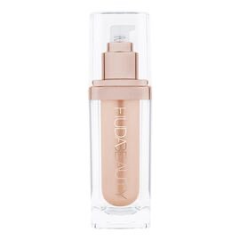 Social Huda Beauty
N.Y.M.P.H. Not Your Mana's Panty Hose
Iluminador