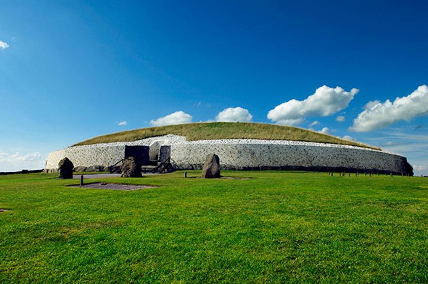 Place Newgrange