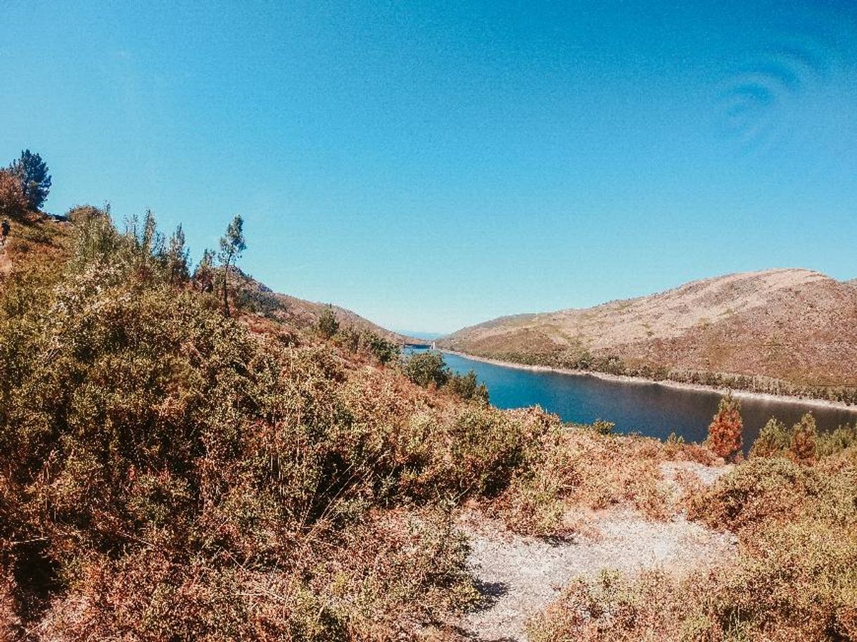 Place Barragem de Vilarinho das Furnas