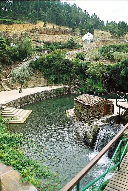 Lugar Fróia River Beach