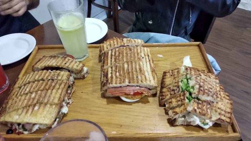 Restaurants Penta Café