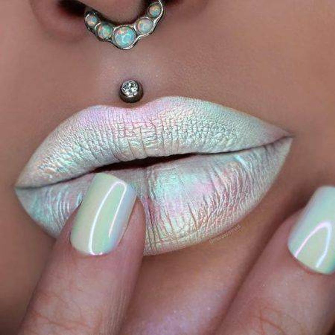 Fashion Piercing Labial