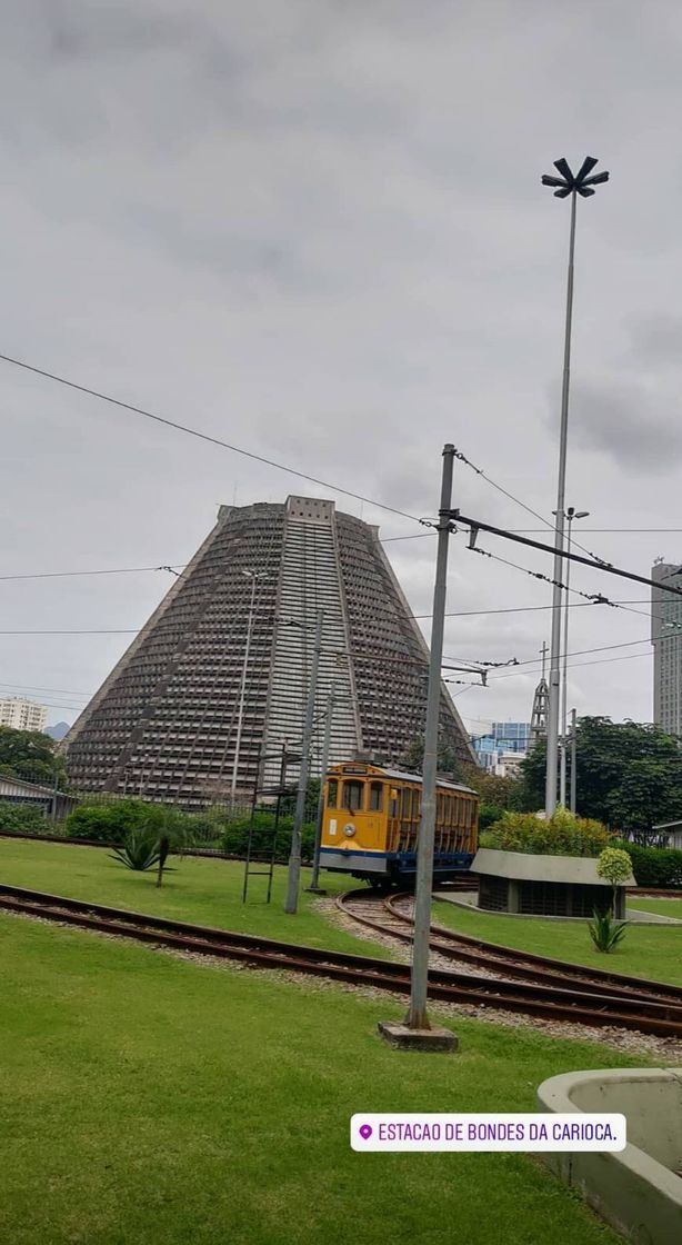 Lugares Station of Santa Teresa trams