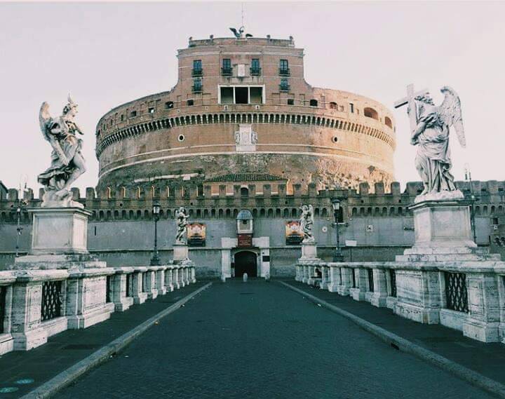 Moda Castel sant Angelo