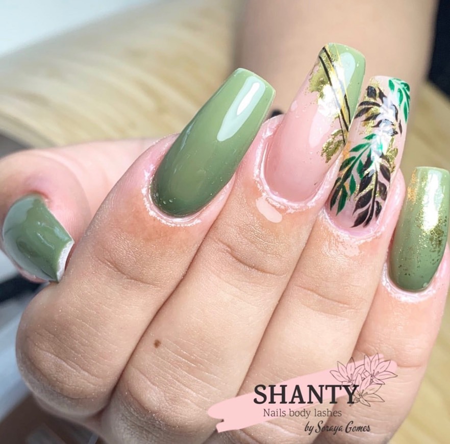 Place Shanty nails body & lashes