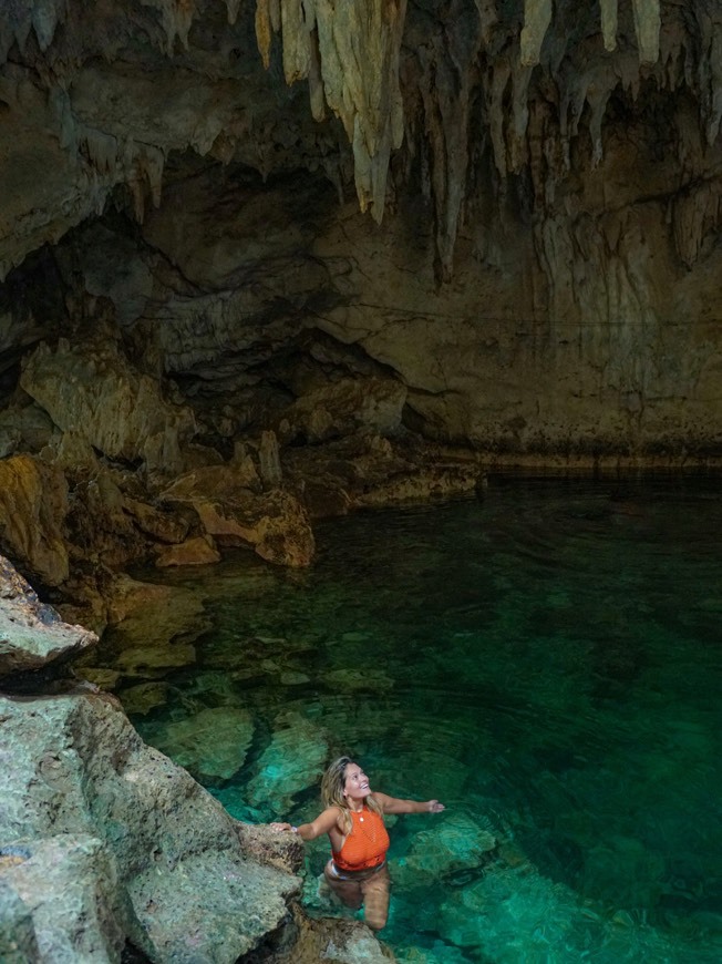 Lugar Hinagdanan Cave