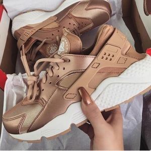 Producto Nike Huarache Rose Gold