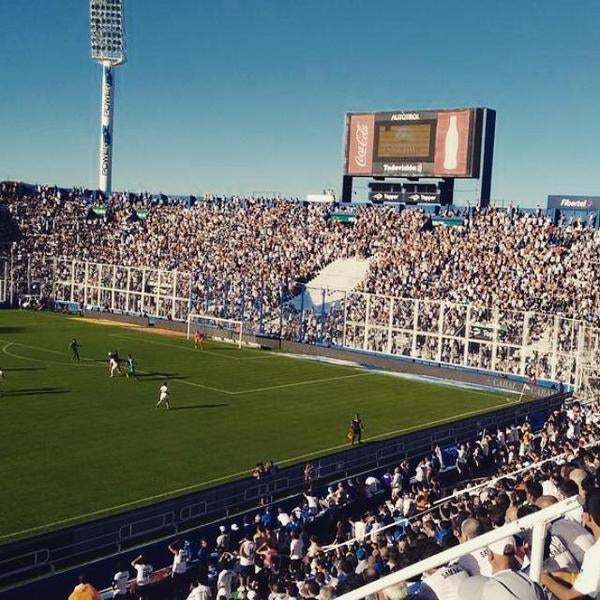 Lugar Estadio José Amalfitani