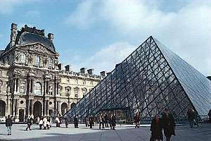 Place Louvre Museum