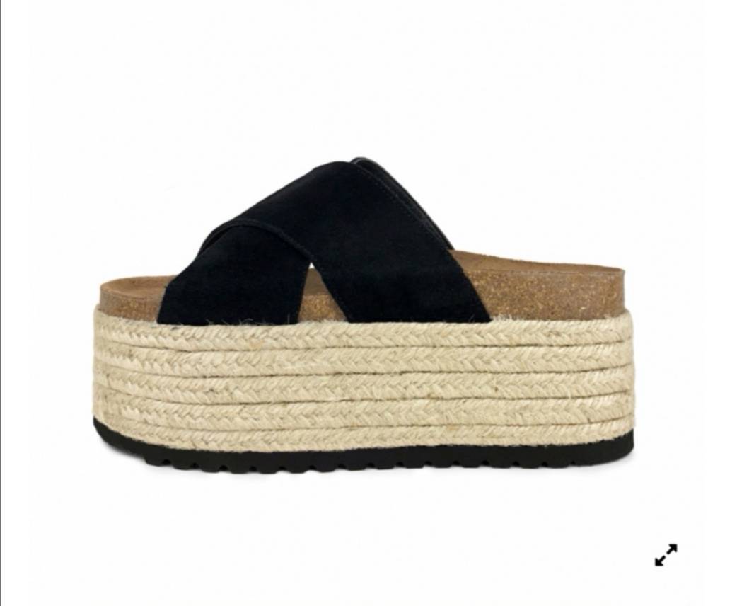 Social Alana black
