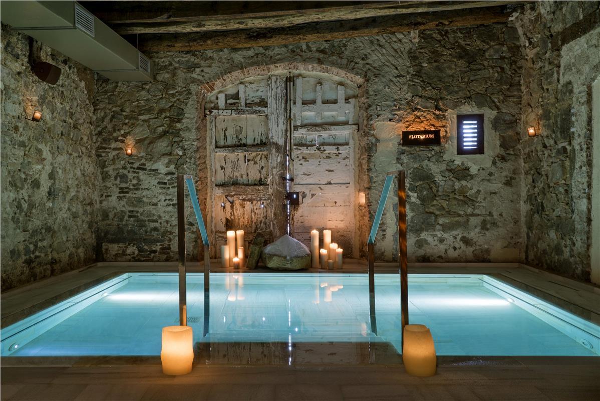 Place AIRE Ancient Baths VALLROMANES