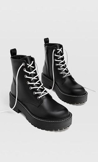 Combat Boots Stradivarius