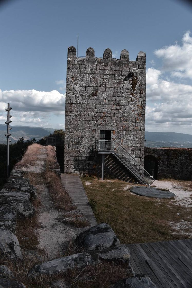 Place Castelo de Arnóia