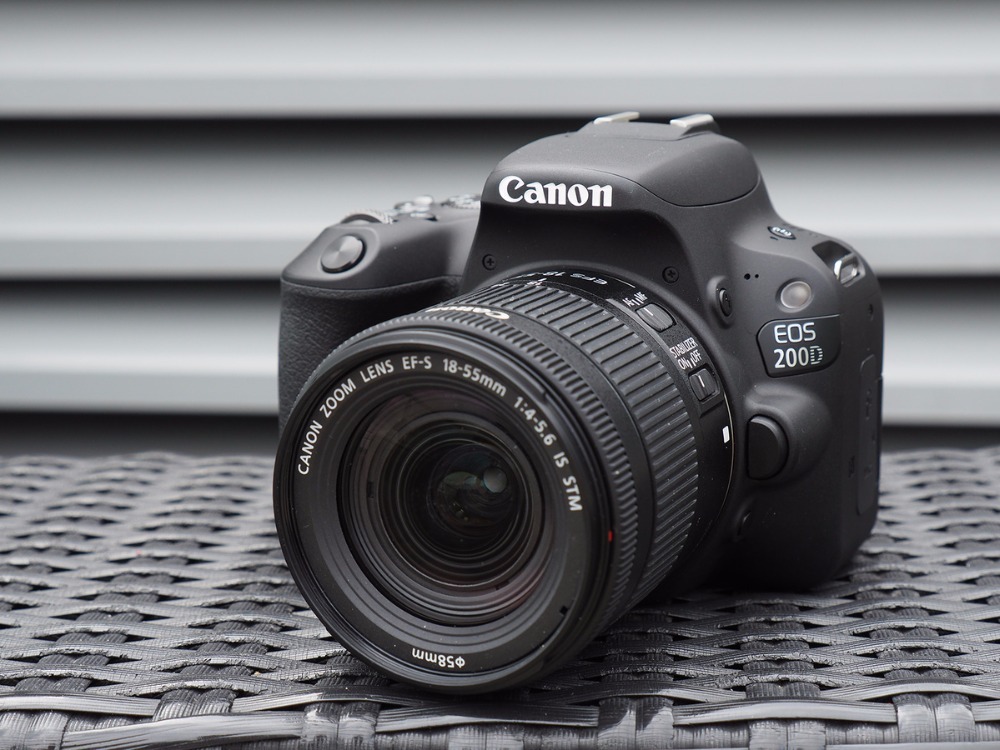 Producto Canon EOS 200D