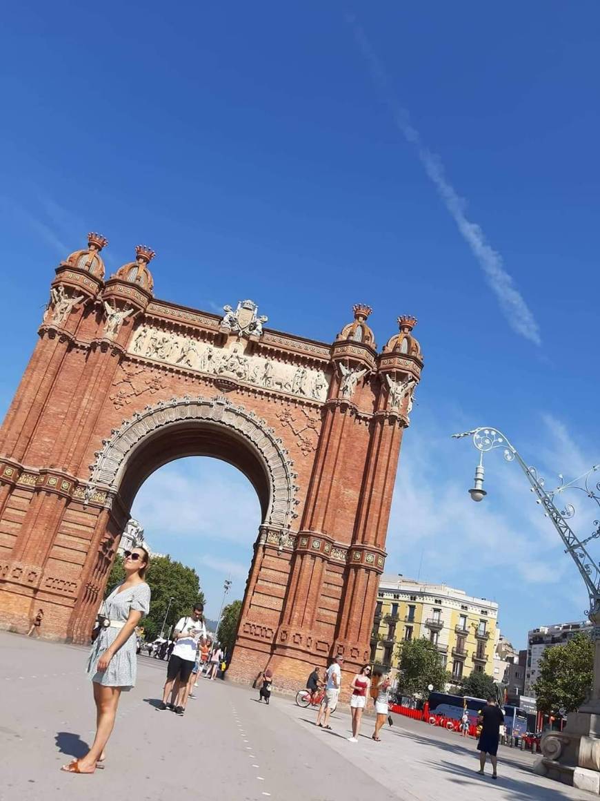 Lugar Arc de Triomf