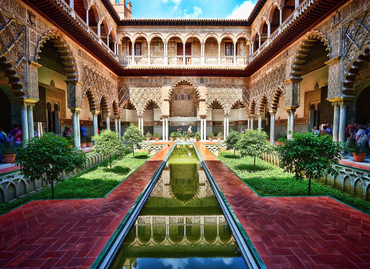 Place El Alcázar