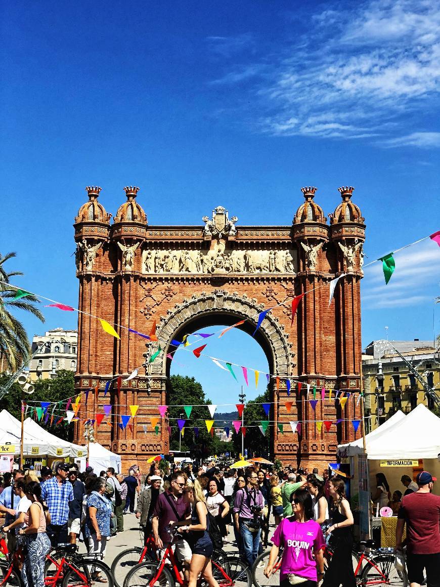 Lugar Arc de Triomf