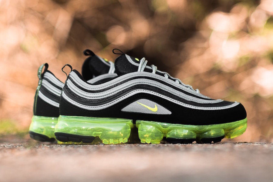 Lugar Air Vapormax '97 'Neon'