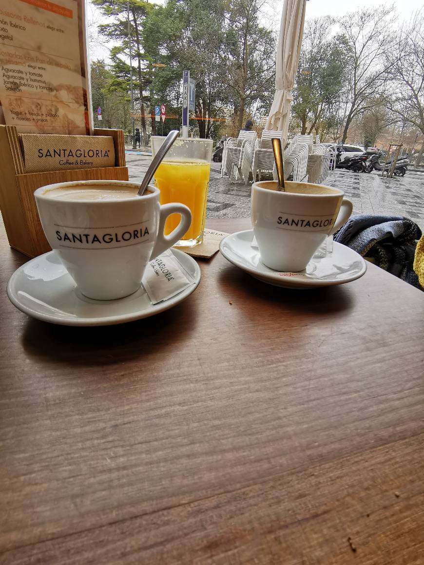 Restaurants SantaGloria Coffee & Bakery Plaza Poniente