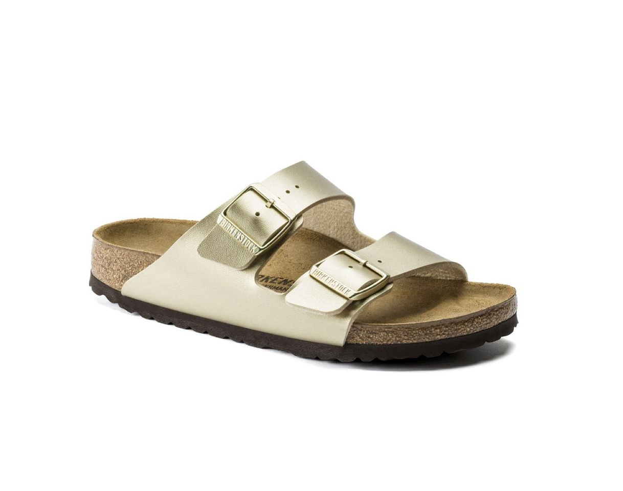 Moda Birkenstock’s douradas 