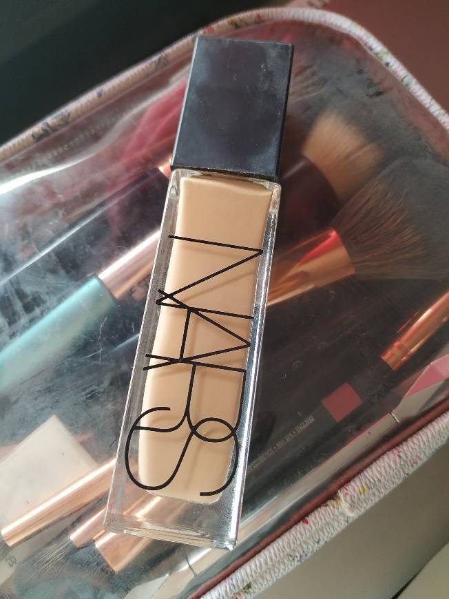 Producto Nars natural radiant longwear foundation