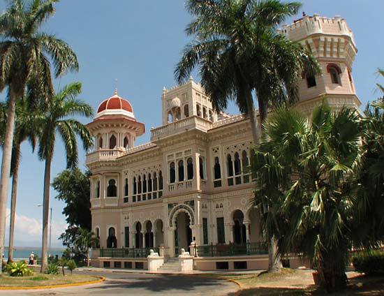 Place Cienfuegos