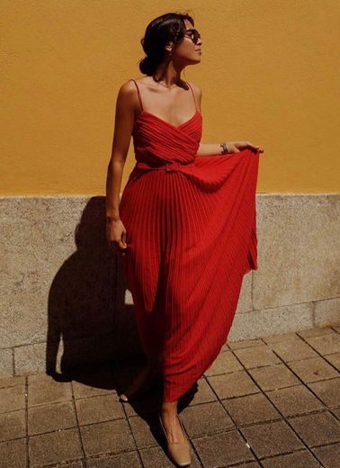 Vestido vermelho midi 