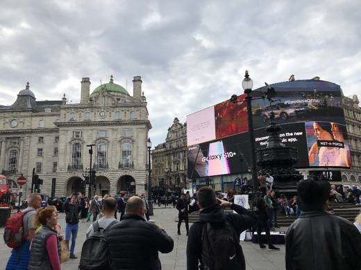 Piccadilly Circus