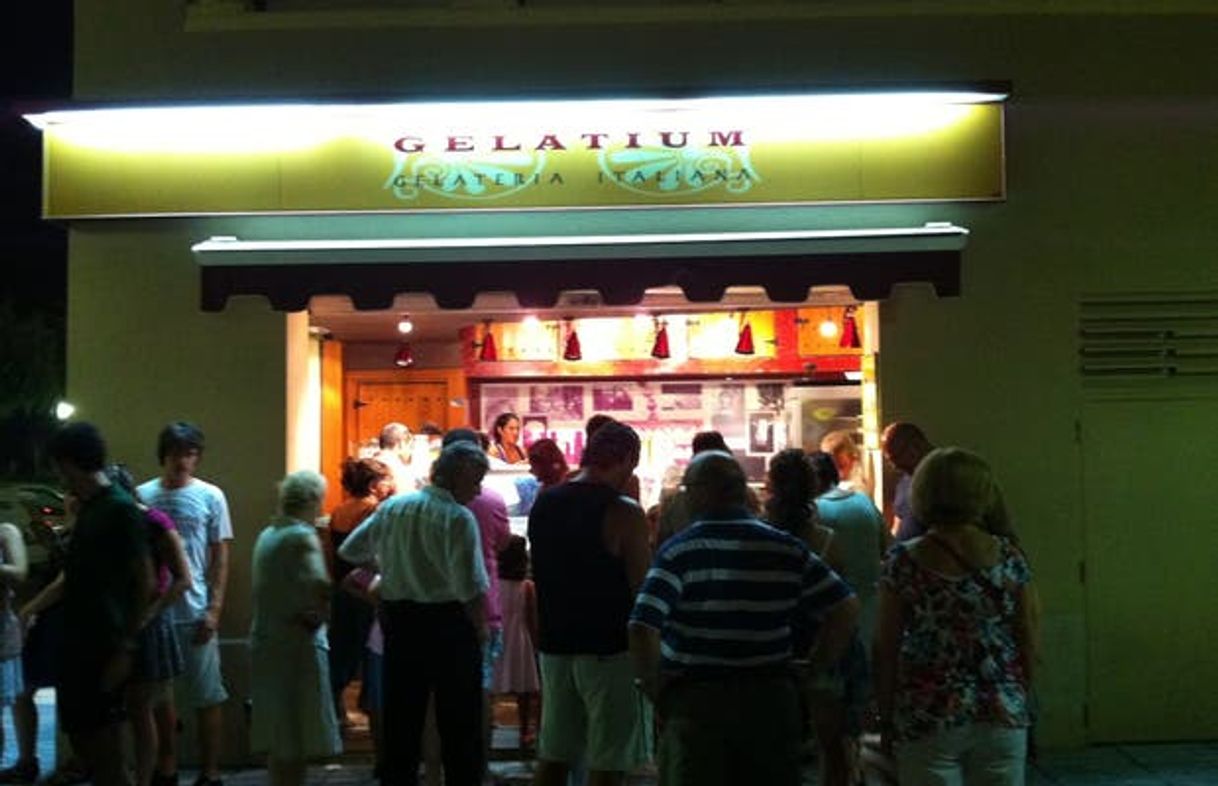 Lugar Heladeria Gelatium