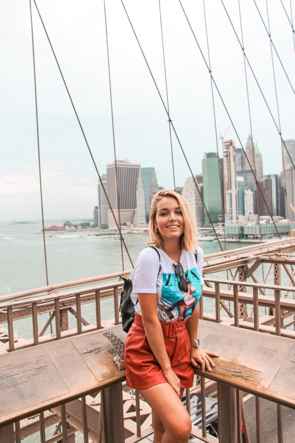 Place Brooklyn Bridge