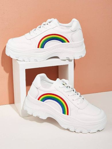 Zapatos gruesos con bordado de arcoiris