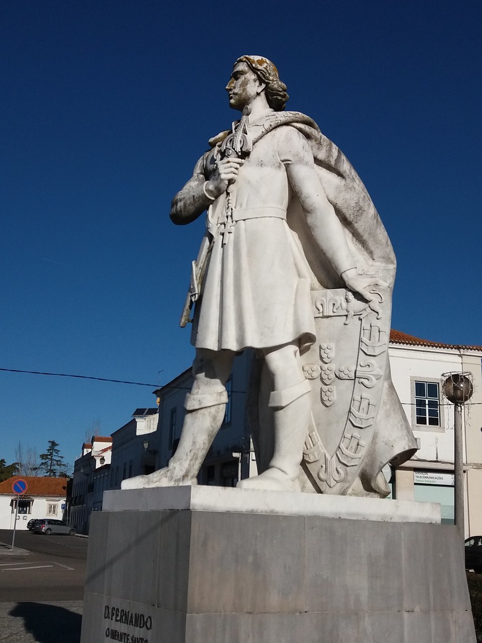 Place Estátua de D. Fernando