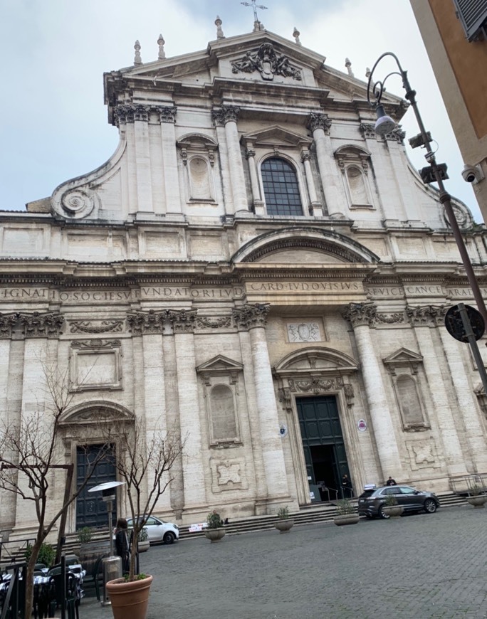 Place Piazza della Pigna