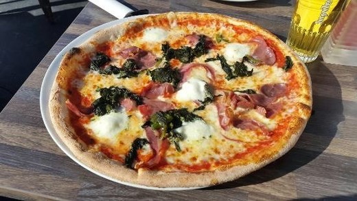 Very Italian Pizza Leiden