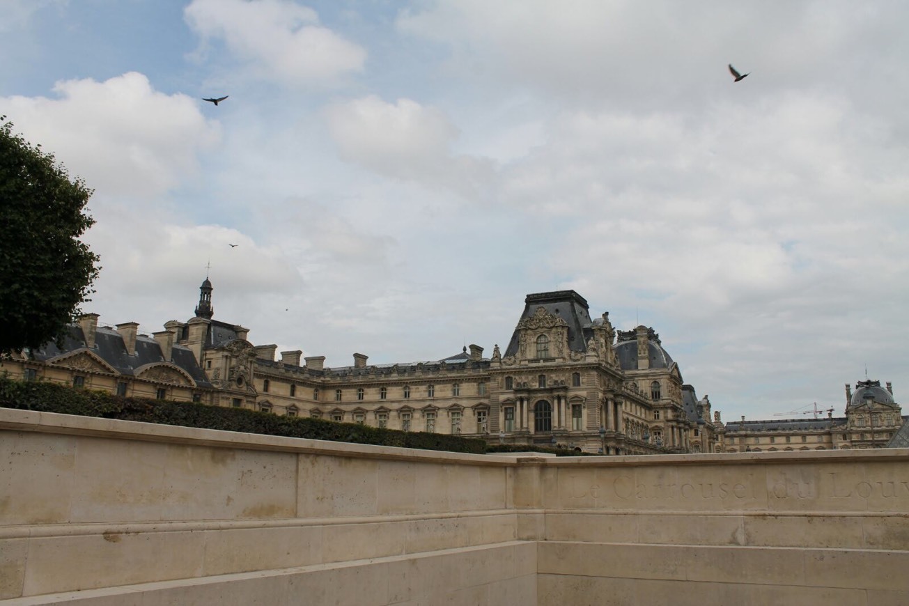 Place Museo del Louvre