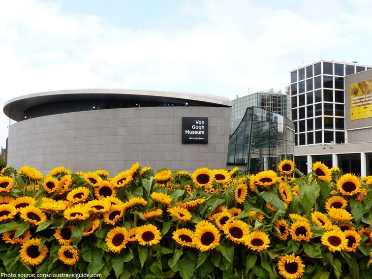 Place Van Gogh Museum