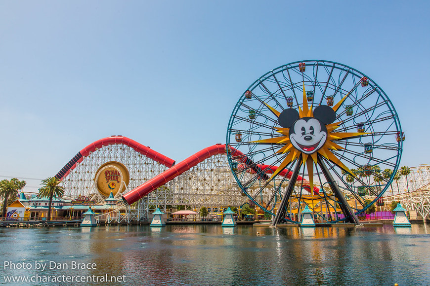 Lugar Disney California Adventure Park