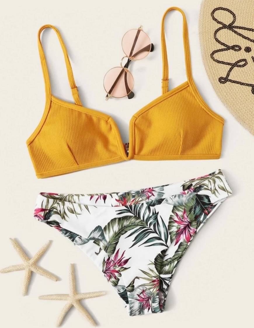 Moda Bikini tropical de cuello 