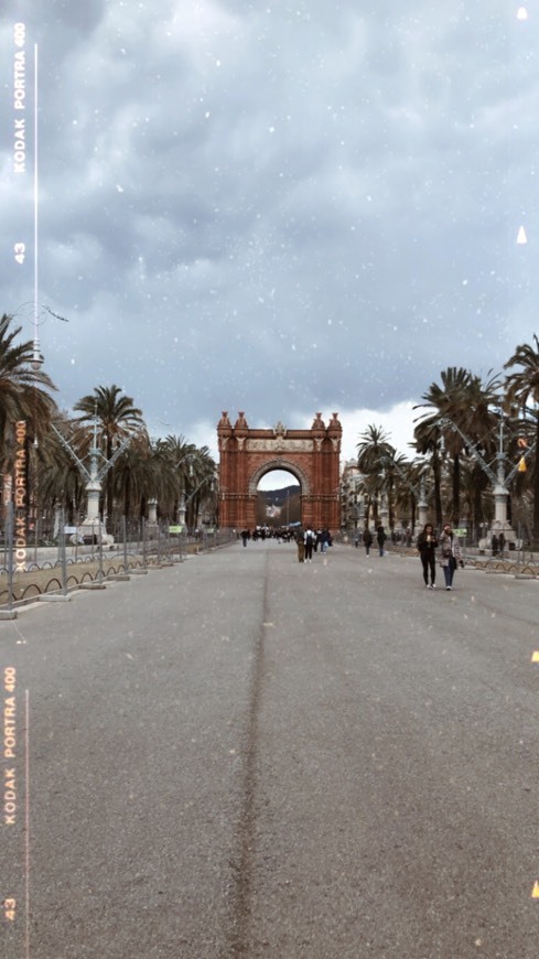 Place Arc de Triomf