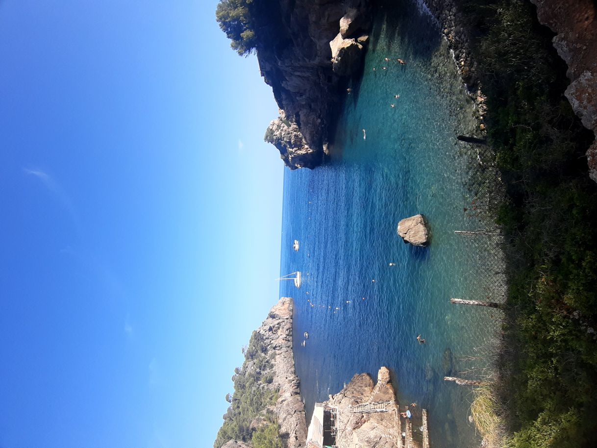 Lugar Cala Deià