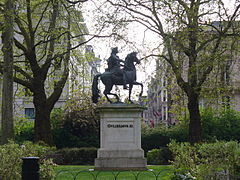 Places St. James Square