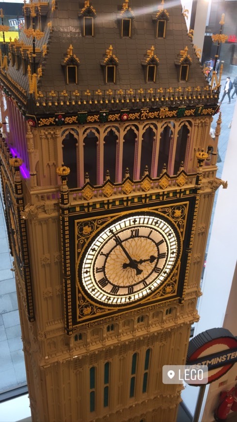 Place LEGO® Store Leicester Square