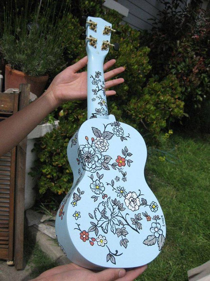 Moda Ukulele flores💮