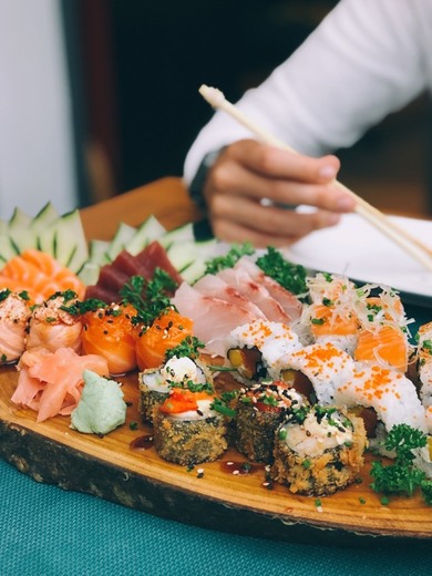 MOA Sushi