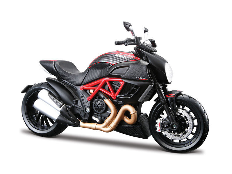 Fashion Ducati diavel