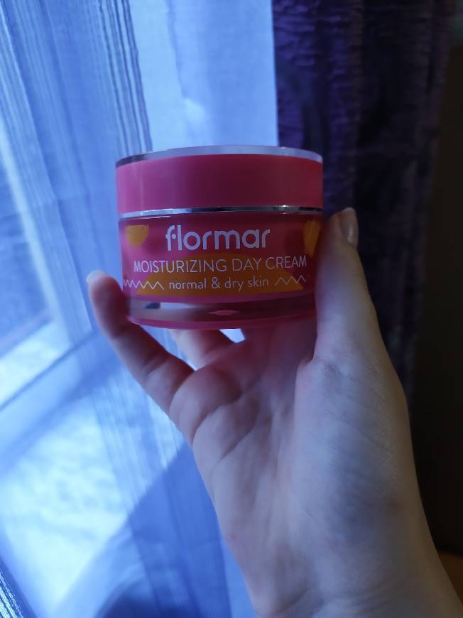 Producto flormar moisturizing day cream