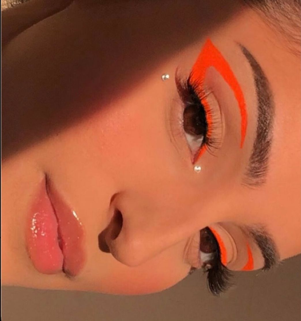 Moda orange make 🧡💄