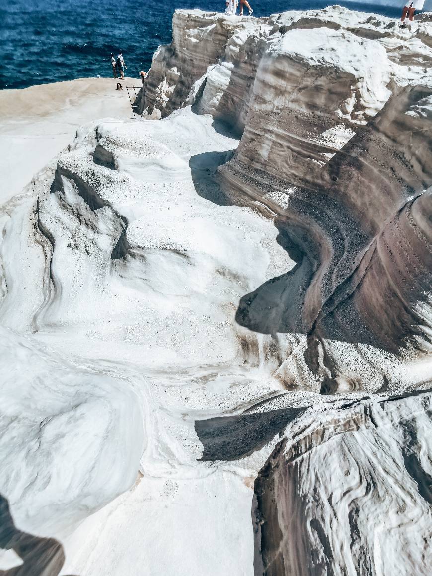 Place Sarakiniko Beach