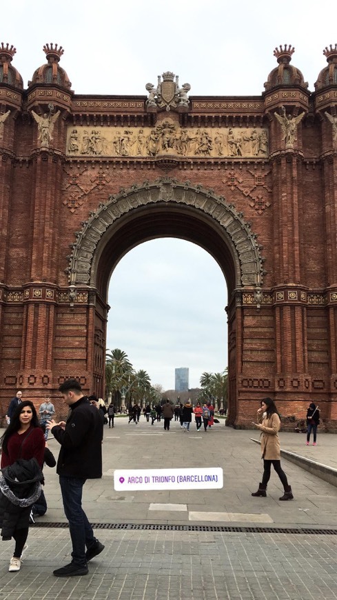 Lugar Arc de Triomf